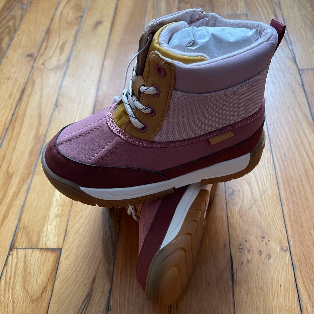 ZARA CONTRASTING HIGH TOPS